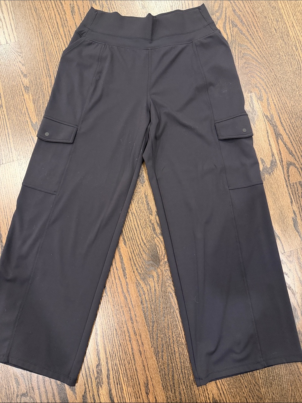 Athleta Black Wide-Leg Cargo Pants
